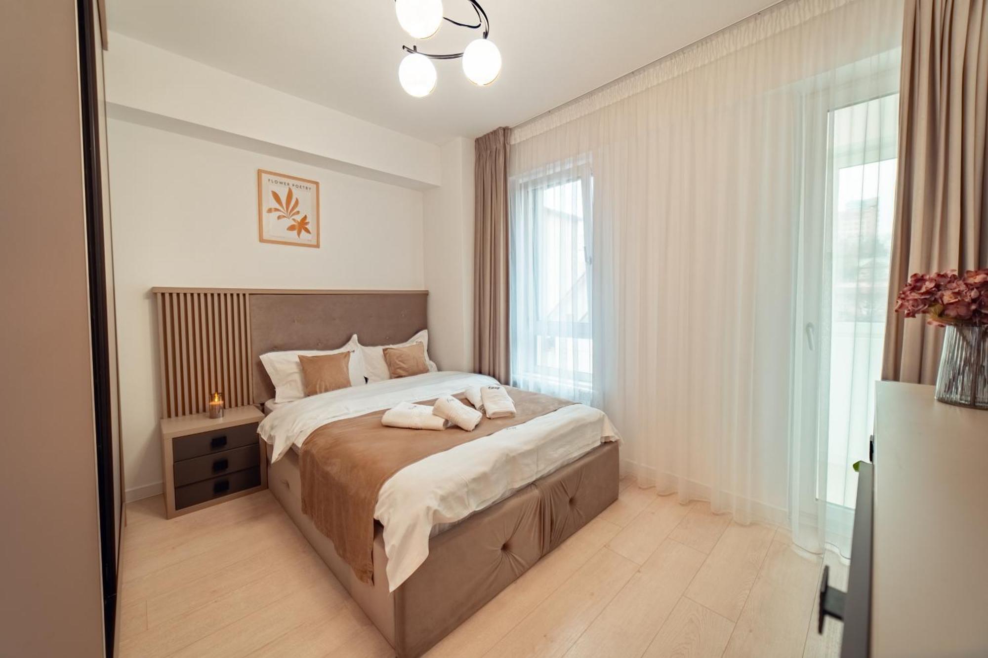 Palace Of Culture Dream Apartments And Studios Iasi Esterno foto